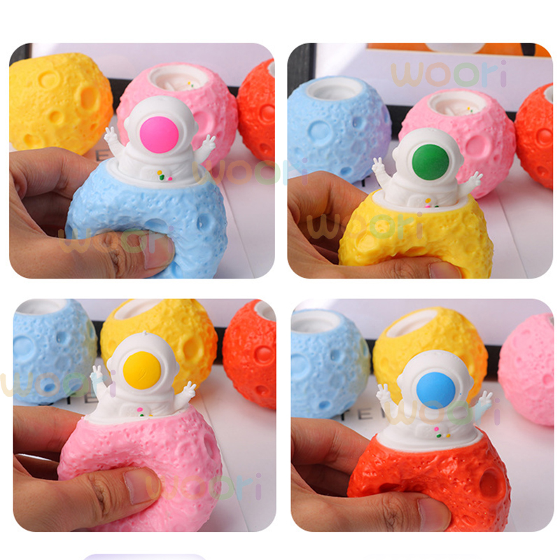 Squeeze Astronauts Planet TPR  - Party Games Adults Funny のレビューと価格