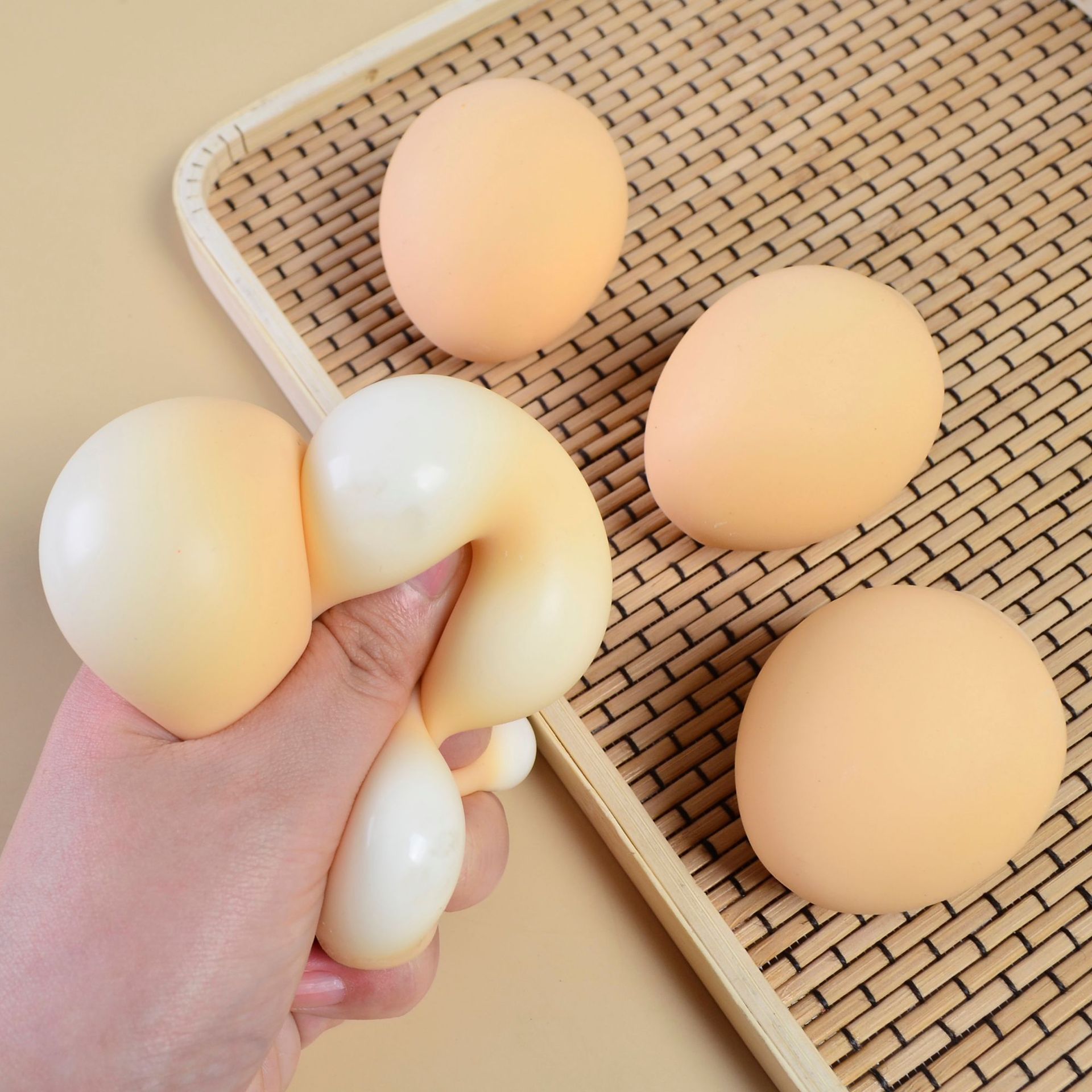 New Egg Squeeze Toys Smart Egg - Party Games Adults Funny のレビューと価格