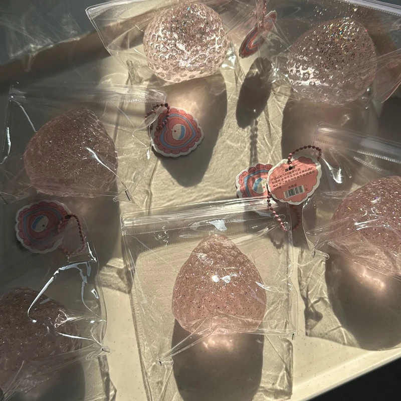 Strawberry Taba Squishy Fidget - Party Games Crazy のレビューと価格